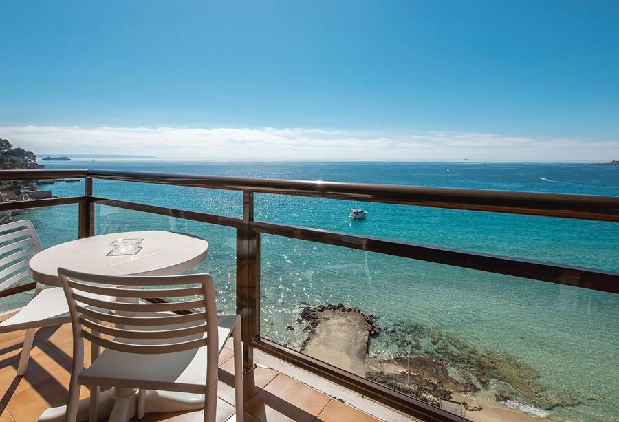 Hotel Be Live Adults Only Marivent Palma de Maiorca Exterior foto Balcony view of the sea