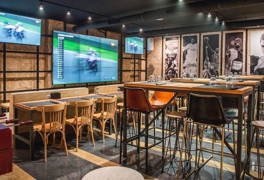 Hotel Be Live Adults Only Marivent Palma de Maiorca Exterior foto Interior of the bar
