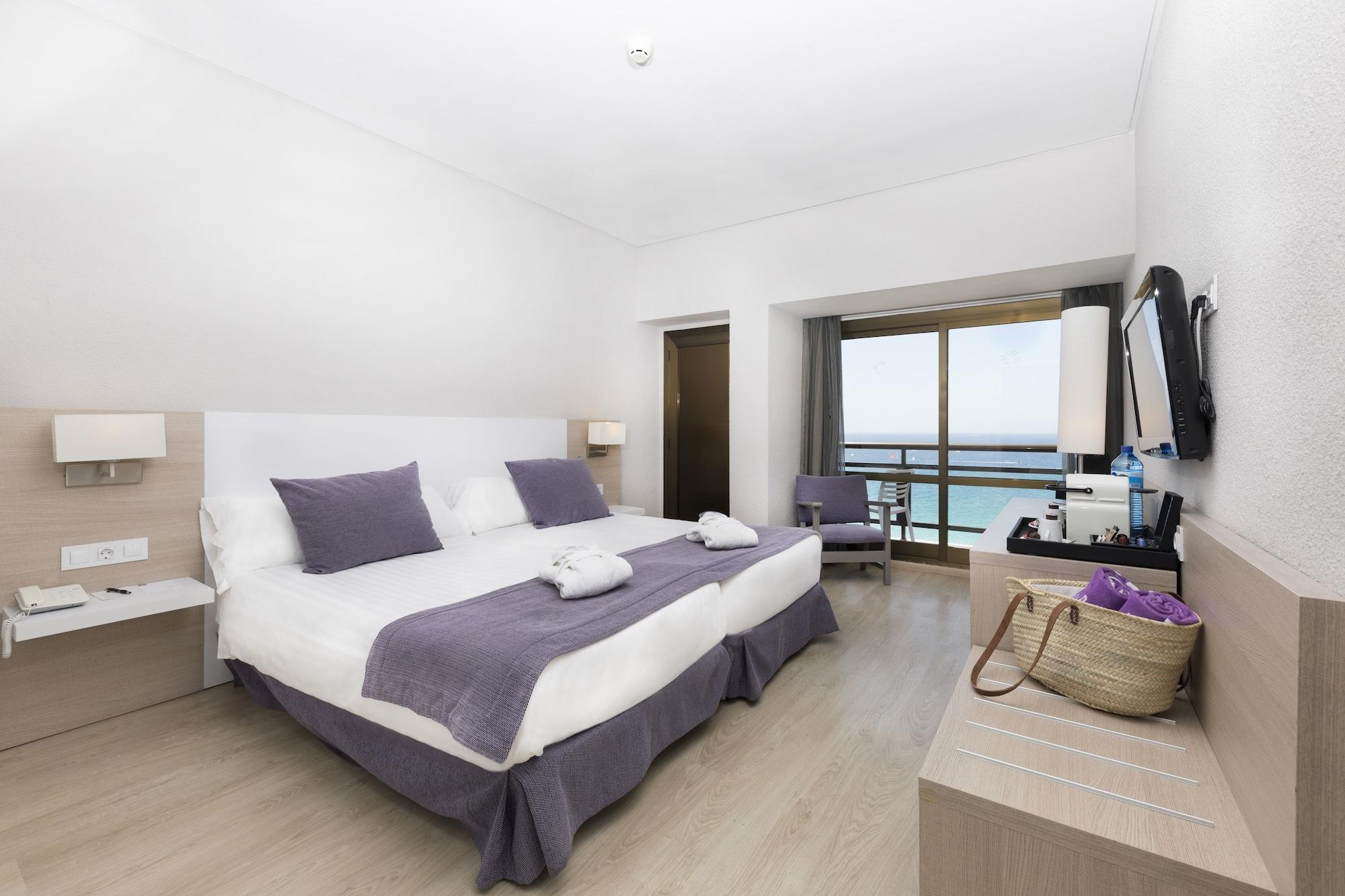 Hotel Be Live Adults Only Marivent Palma de Maiorca Exterior foto Room at the hotel