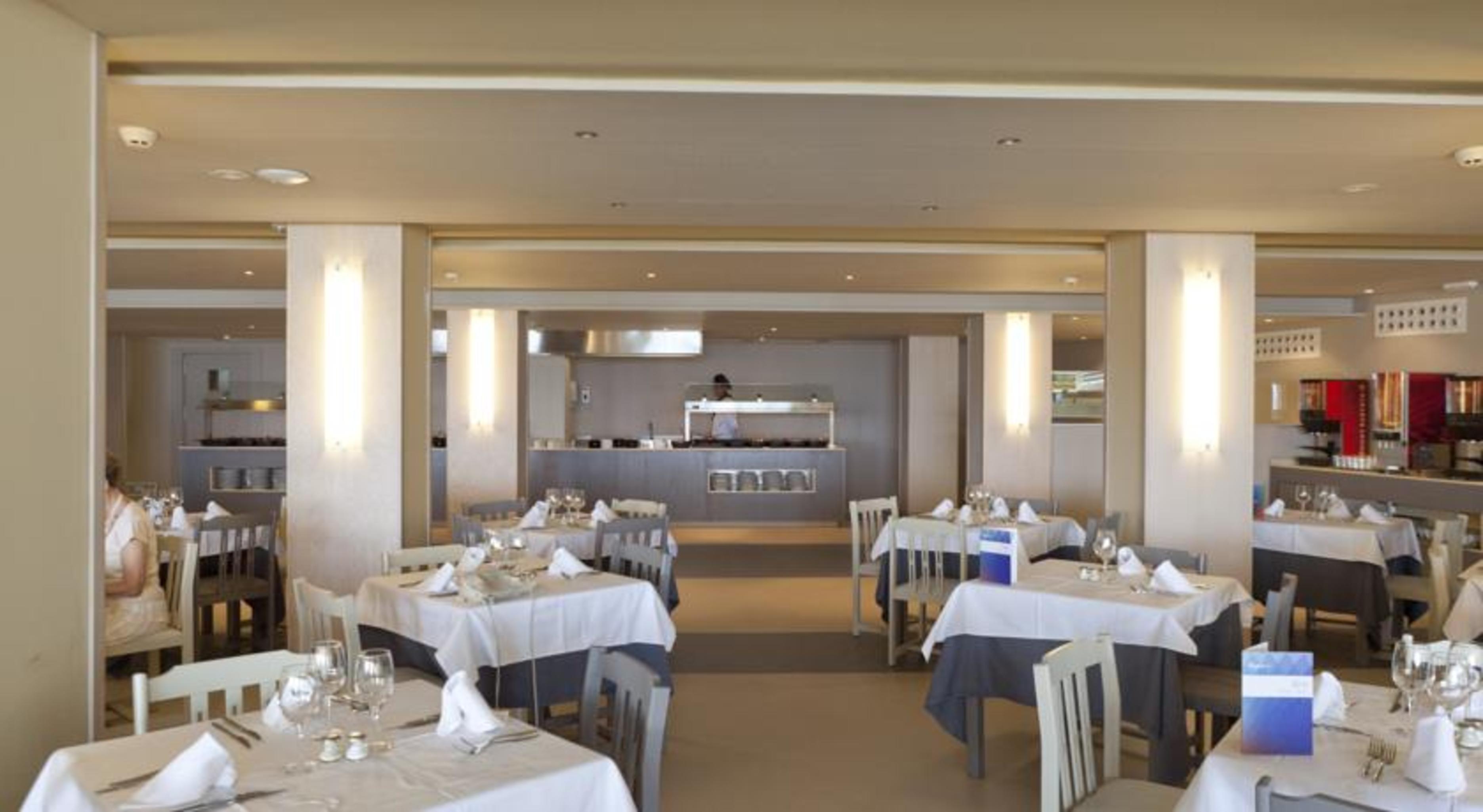 Hotel Be Live Adults Only Marivent Palma de Maiorca Exterior foto Interior of the restaurant