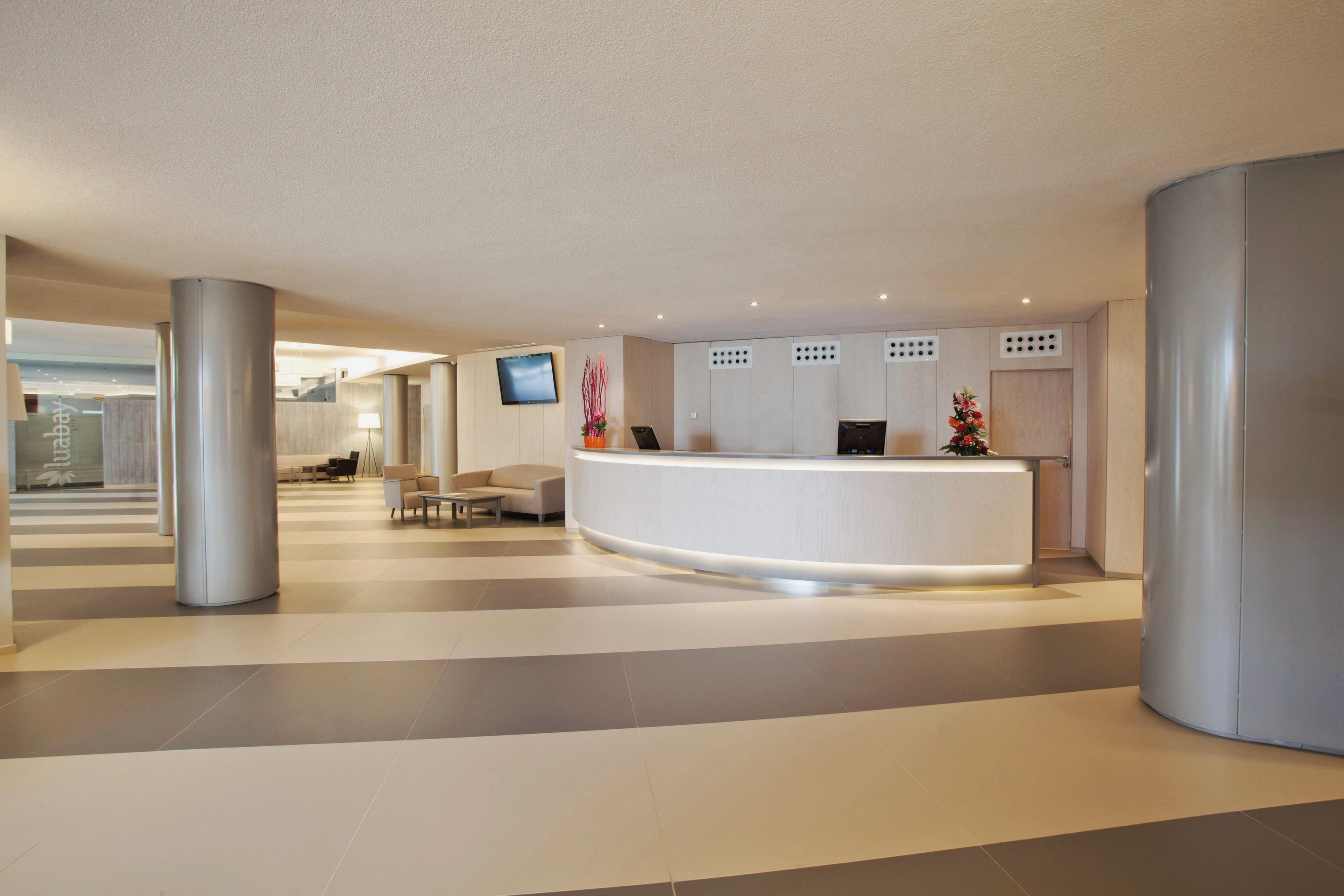 Hotel Be Live Adults Only Marivent Palma de Maiorca Exterior foto Reception