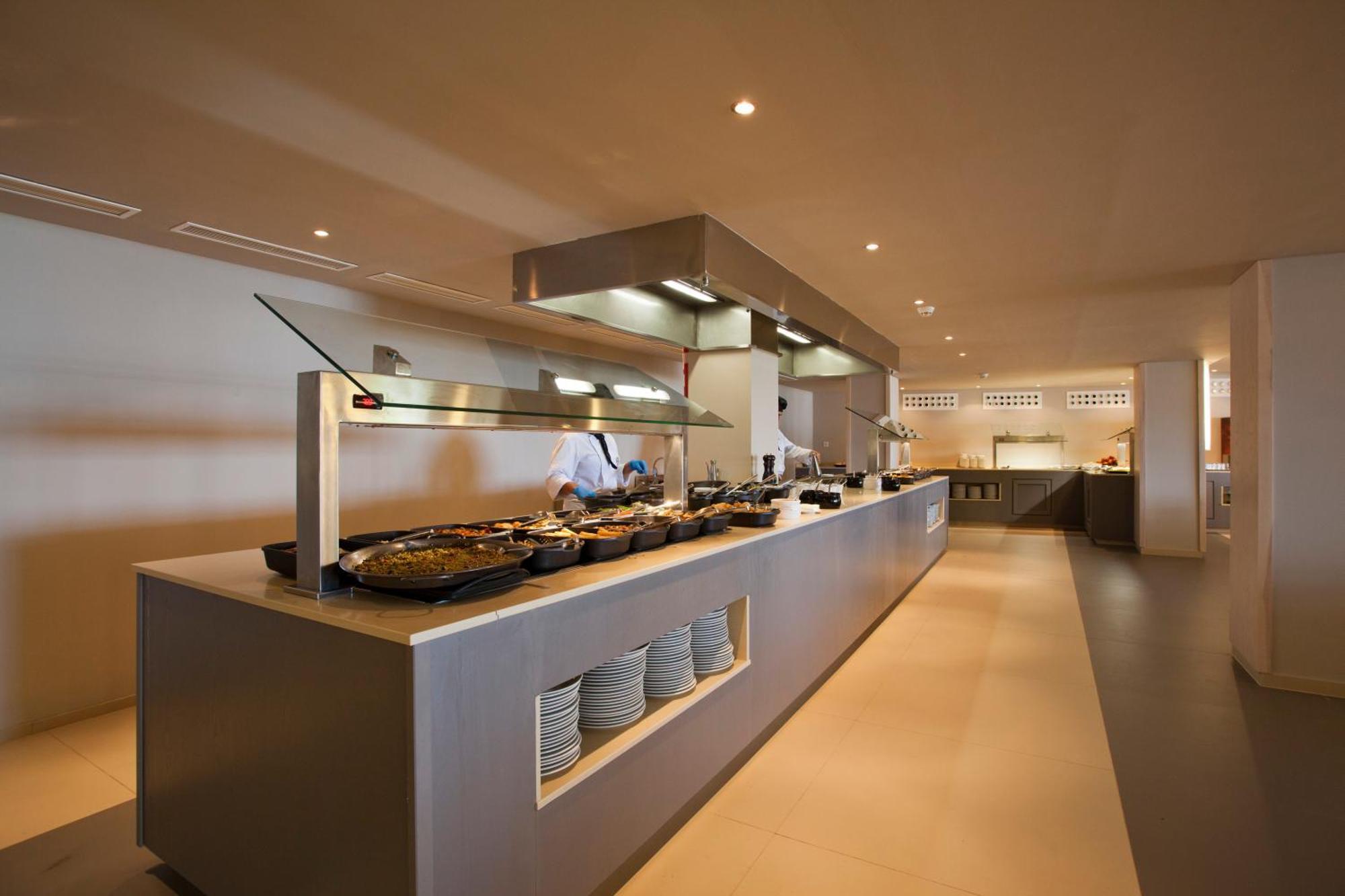 Hotel Be Live Adults Only Marivent Palma de Maiorca Exterior foto Buffet